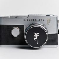 Camara fotografica - Olympus Pen F