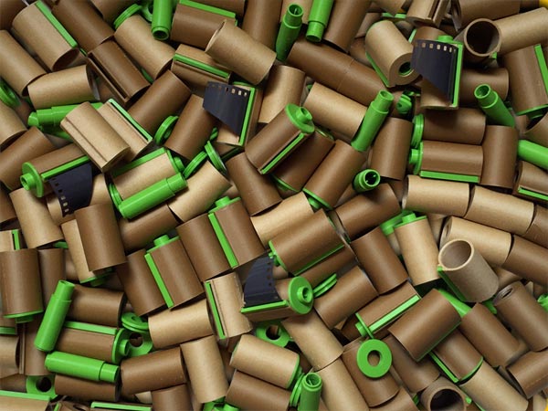 Fotografia Analógica - Carrte de película fotográfica en madera