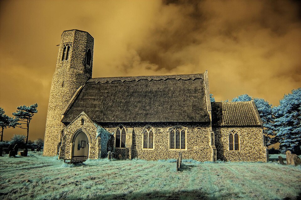Infrared All Saints church Edingthorpe Norfolk (2935872338) · 2008